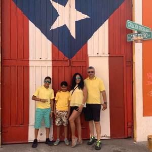 Meet your Posher, Desiree